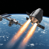 SpaceX Dragon、ISS軌道修正を初実施 - ロシア依存脱却へ重要な一歩