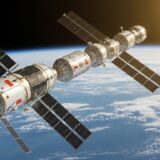 中国、神舟21号を発射台へ搬出｜天宮宇宙ステーション10回目の有人ミッション間近