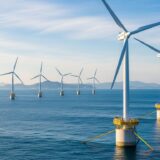 浮体式洋上風力が日本で本格始動、五島市沖でハイブリッドスパー型浮体による商用運転