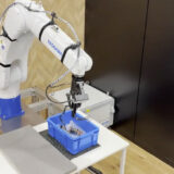 ソフトバンクと安川電機、NVIDIA基盤でフィジカルAI実証――ワイヤーハーネスの安定ハンドリングを確認（ソフトバンクグループ株式会社公式プレリリース引用）